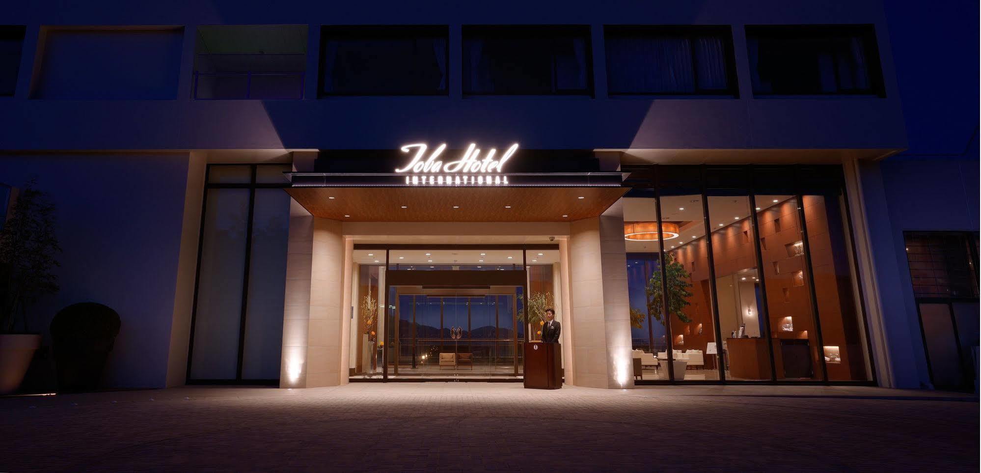 Toba International Hotel Extérieur photo